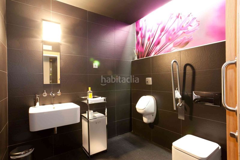 Foto d08faf02-7d06-4359-bf08-d4d89e71649c. Edifici a barrio altzusta 38 a Zeanuri