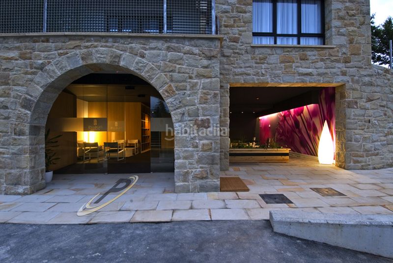 Foto d65e7736-0015-4bf7-81c2-1e4bdc677534. Edifici a barrio altzusta 38 a Zeanuri