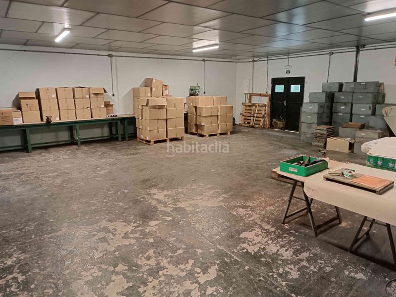 Foto 1bf6c8dc-cce0-405f-b475-866e1283f7b1. Solar industrial a Barrundia