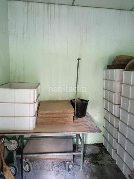 Foto 27d4ea71-29ee-456a-bde0-9271e54e8db0. Solar industrial a Barrundia