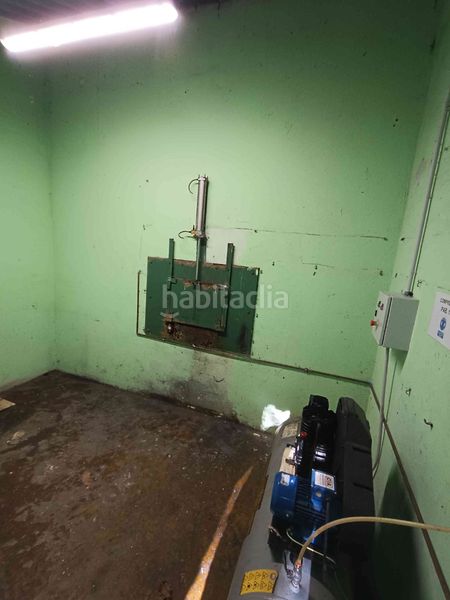 Foto 4fd57cf5-64e4-42b3-81cf-b72ebe5abc72. Solar industrial a Barrundia
