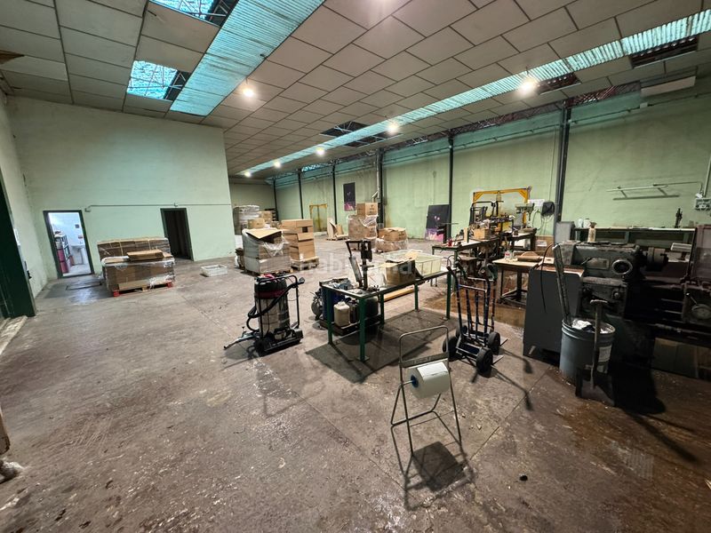 Foto b1be1e34-2866-4dfd-a9a5-cb7a22bccd68. Solar industrial a Barrundia
