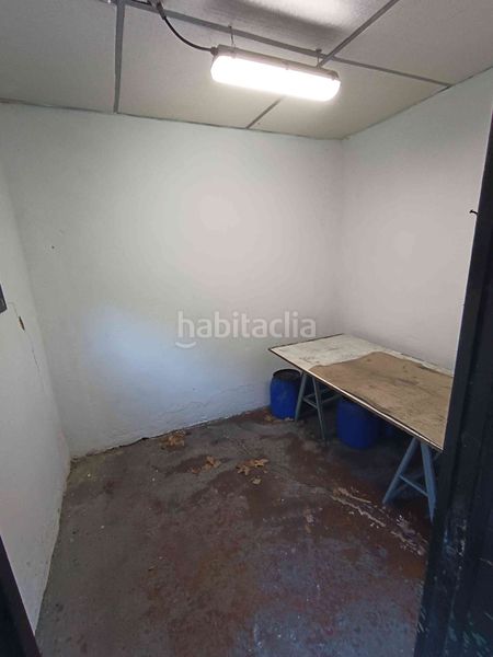 Foto f728711a-f7ab-456d-831c-4f63cdc8257c. Solar industrial a Barrundia