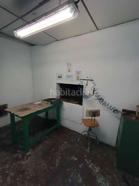 Foto f9d72a1e-80f0-4675-bbc7-739aa958202f. Solar industrial a Barrundia