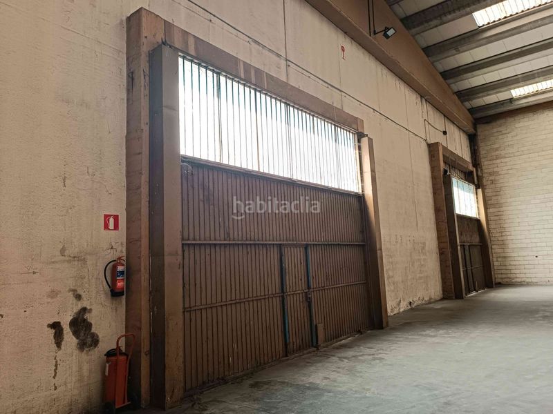 Foto 954085bf-f9e9-421d-abef-614a6b4e2e33. Nau industrial a aresti kalea 4 a Derio