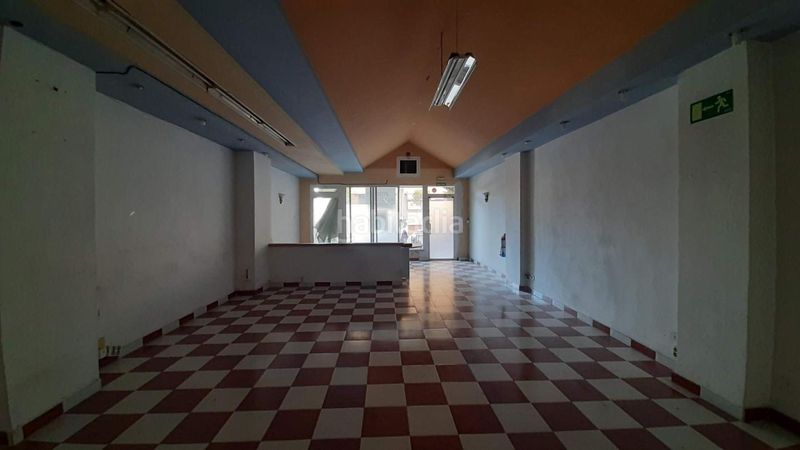 Foto 3aeecdf9-baa4-4b61-a30c-1bd0aa7d533f. Local comercial a paloteado 2 a Lourdes Tudela