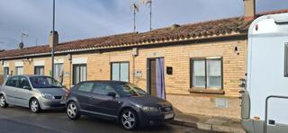 Casa  Méndez núñez 85