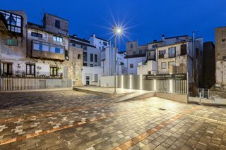 Local Comercial en R�a 3