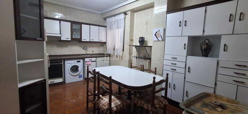 Foto e4f36457-6534-468e-a088-f4e544e85da3. Pis amb calefacció a Centro Tudela