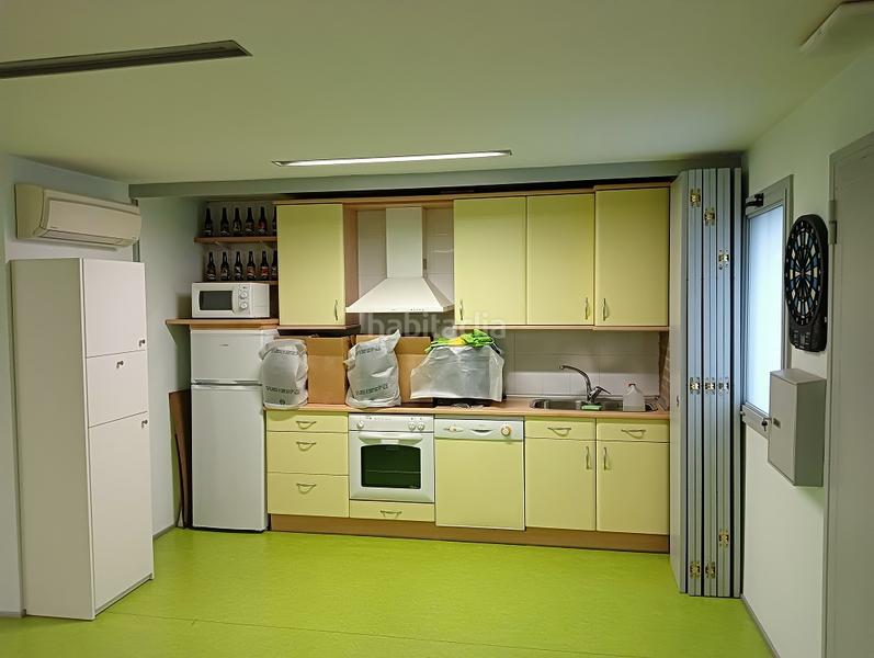 Foto 57585787-865f-4615-ac36-fd8b4c21c713. Business premise in Mendillorri Pamplona / Iruña