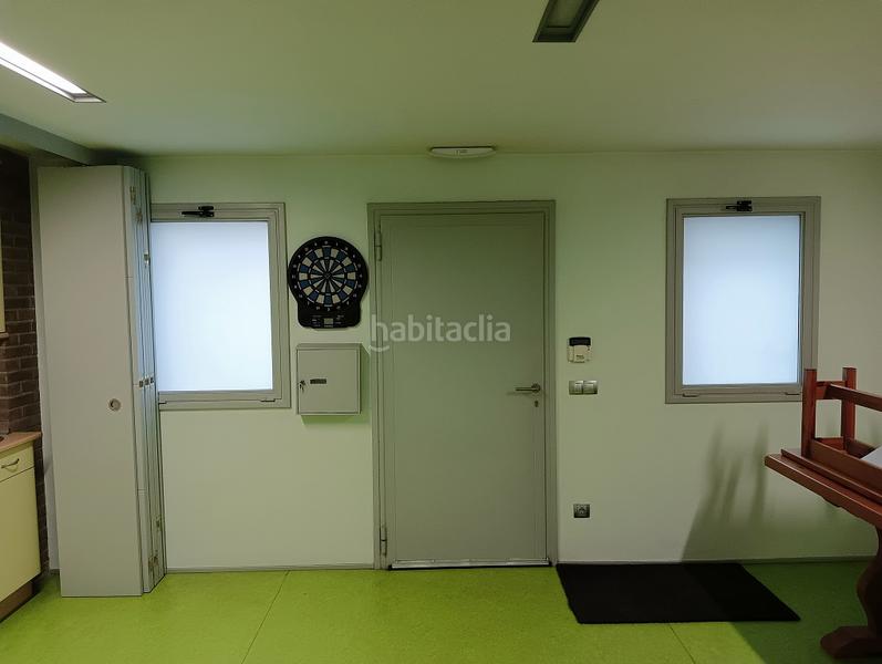 Foto 625d1b72-8451-42f1-8386-5f587e6d9471. Business premise in Mendillorri Pamplona / Iruña