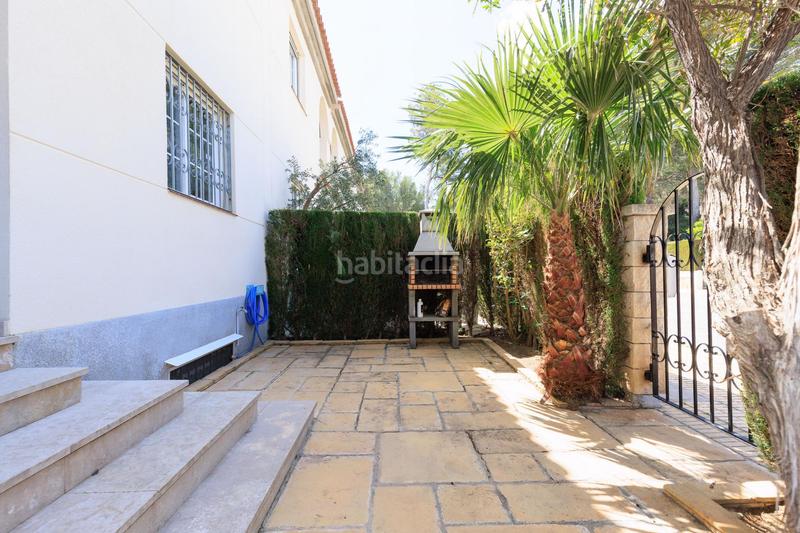 Foto b04e1457-ed4b-4e19-8a15-72dab591e764. Reihenhaus mit parking pool in Pino Alto Miami Platja