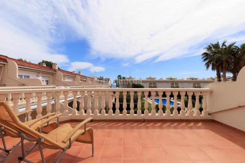 Foto f7552337-07ae-4b62-972a-5db3e0b97bc3. Reihenhaus mit parking pool in Pino Alto Miami Platja