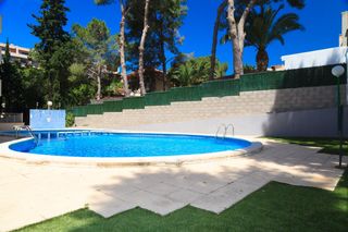 Apartament a Del terrer 2. Fantastico apartamento muy cerca de la plaza europa !