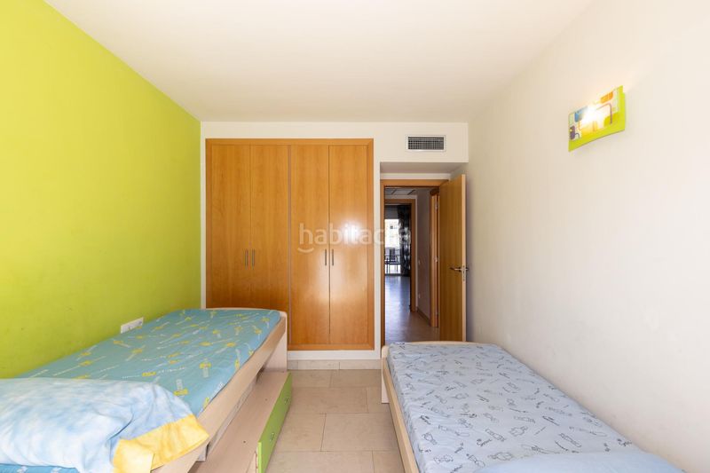 Foto 0c954cfd-7214-47bd-9298-8cf3773ac9d0. Apartament amb piscina a Plaça Europa - Port Aventura Salou