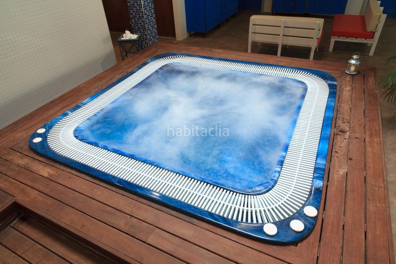 Foto 3044866e-d898-4b8b-ac91-9cb7f3166ea6. Apartament amb piscina a Plaça Europa - Port Aventura Salou