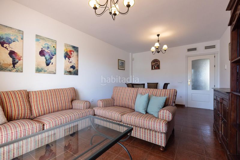 Foto 90c989b2-b01a-4f49-a846-785ee4bd27b5. Casa adossada amb aparcament piscina a Pino Alto Miami Platja