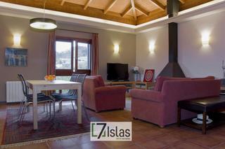Xalet  Calle carlote. La esperanza. chalet 3 dormitorios, 3 baos, terraza. rodeada de