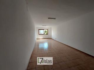 Miete Büro in Avenida de los menceyes 379. La cuesta. oficinas bien situadas.