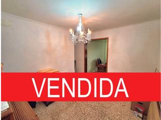 Appartement à Calle el bierzo 2. La cuesta, 3 dormitorios