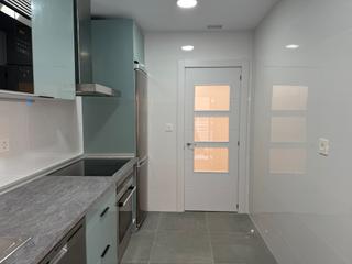 Location Appartement à Calle de maría lostal 32. Precioso piso en maria lostal