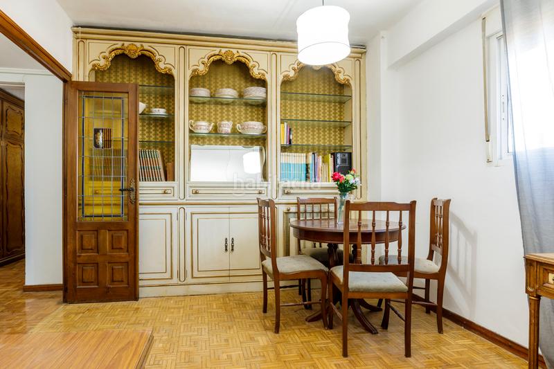 Foto 4fb5d3e0-bdec-402d-8934-c5e1ed6d948b. Appartamento in paseo de maría agustín 71 in Ciudad Jardín - Parque Roma Zaragoza