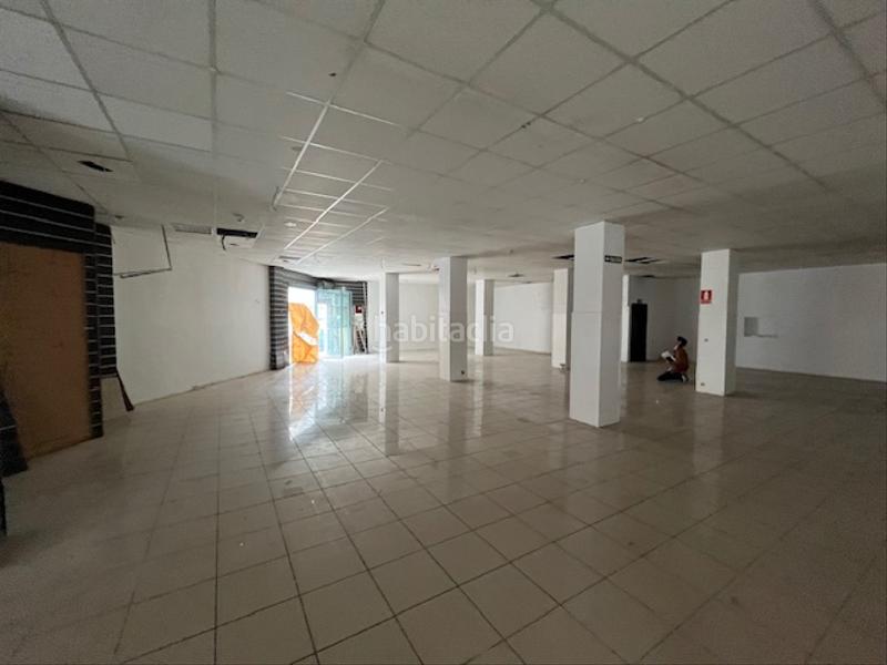 Foto 6c159645-2855-41a8-8ae0-027dcb89eb77. Local comercial a calle fermín tirapu 4 a Villava / Atarrabia