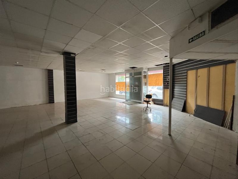 Foto a3274e5a-ad72-4eff-ad14-0e5346a5e384. Local comercial a calle fermín tirapu 4 a Villava / Atarrabia