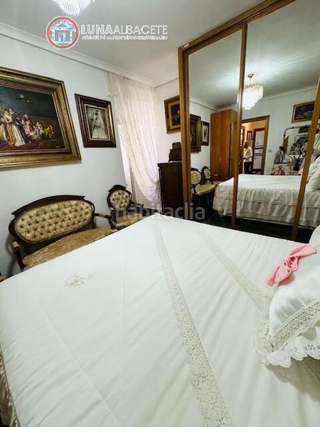 Foto 1b45519c-e7fe-43bf-ac48-1db2e115e9c6. Pis amb calefacció aparcament a El Pilar Albacete