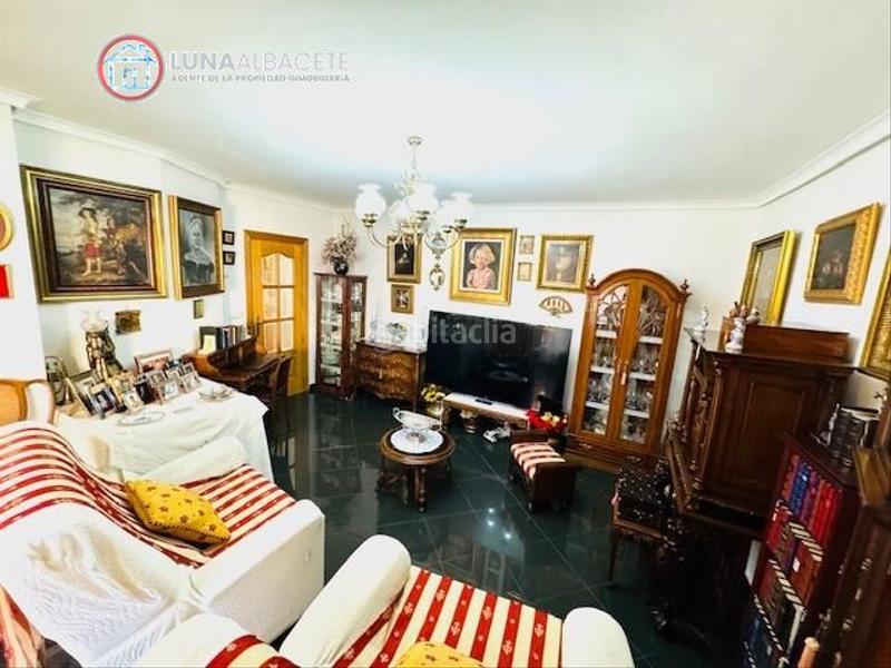 Foto c5804e34-f18c-4d1a-8589-631064afffa4. Pis amb calefacció aparcament a El Pilar Albacete