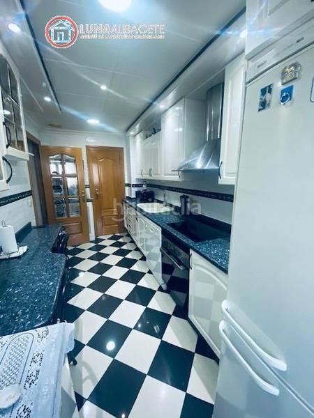 Foto f90186e0-9fe2-423a-9708-2e8016e76067. Pis amb calefacció aparcament a El Pilar Albacete