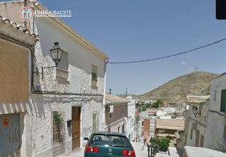 Casa adossada a Hellín. Api luna ab vende adosado en calle aire, hellin