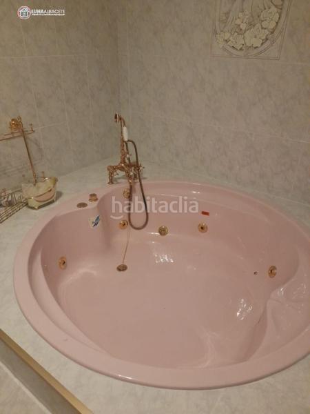 Foto 9ebbef7c-9698-4512-991b-383478c86f40. Casa api luna inmobiliaria vende 500 metros de casa en Albacete