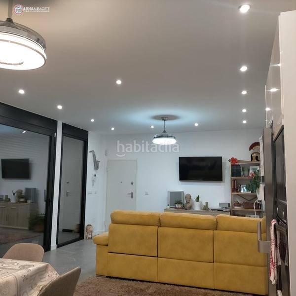 Foto 42cd2274-79c3-4a5a-897b-151620b0ae4c. Chalet api luna ab vende chalet, de lujo y diseño, urbano en Albacete