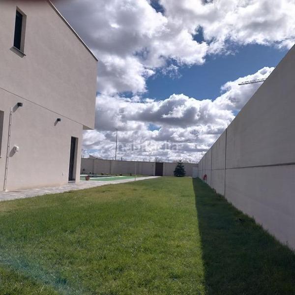 Foto 7a629a44-560b-4eba-a832-227000f54068. Chalet api luna ab vende chalet, de lujo y diseño, urbano en Albacete