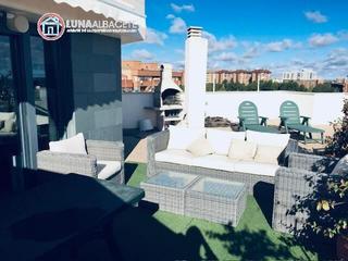 Rent Penthouse in La Milagrosa. Api luna ab alquila ático en zona albacenter con buen garaje