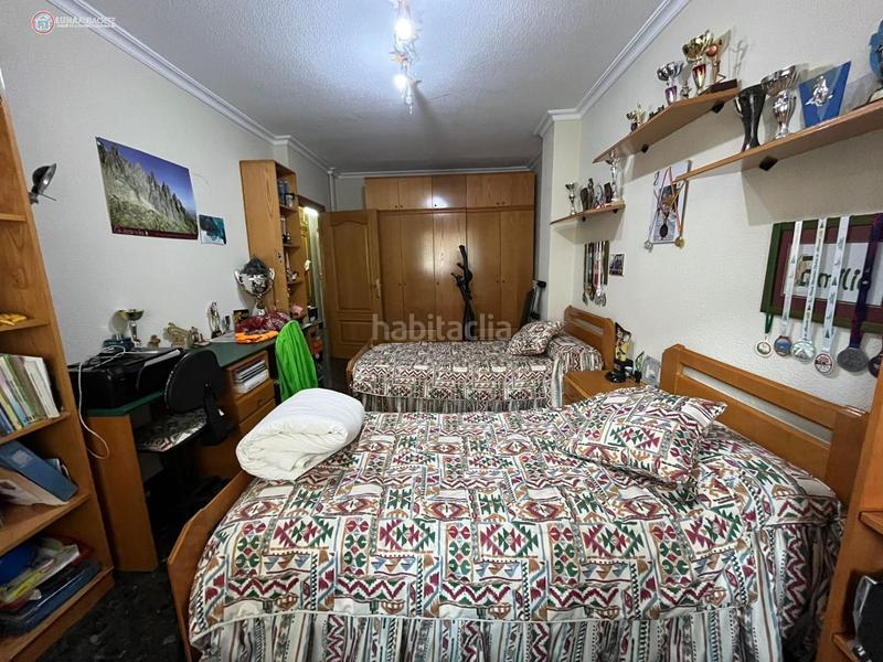 Foto 61d82f63-baa6-4971-830c-dca7eded5adc. Piso api luna inmobiliaria vende pisogaraje zona parque en Albacete