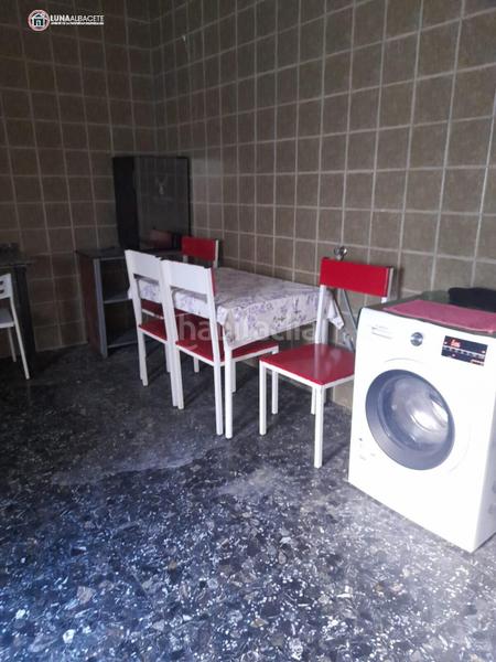 Foto 7a79ba0c-235e-42b9-bda5-f8c4013ec986. Casa amb calefacció aparcament a Herrera (La)