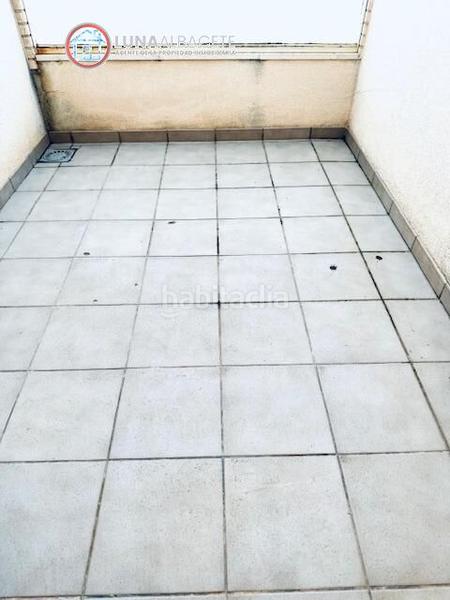 Foto 33101248-2c6d-4af5-9a56-f2e91a24ac3d. Semi detached house with heating parking pool in Facultad de Medicina Albacete