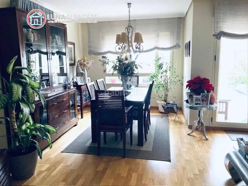 Foto 3dcabde8-09f5-419e-94be-46f279e1fadc. Semi detached house with heating parking pool in Facultad de Medicina Albacete