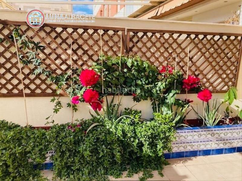 Foto bc884d81-a95a-4c6b-89b2-24d3e335dc91. Semi detached house with heating parking pool in Facultad de Medicina Albacete