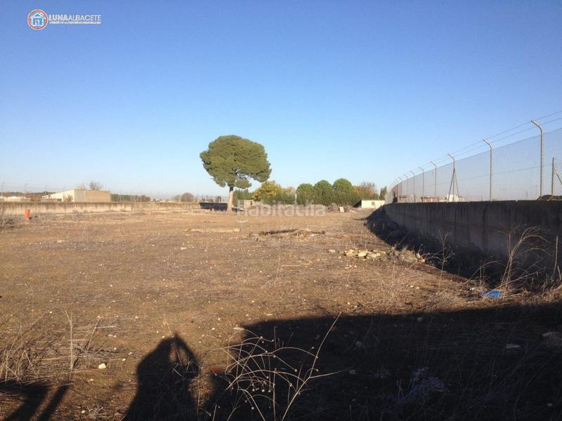 Foto 7b8e568b-2c77-4881-b0ad-a1ff39e5b71d. Chalet con riscaldamento piscina in Estación Albacete