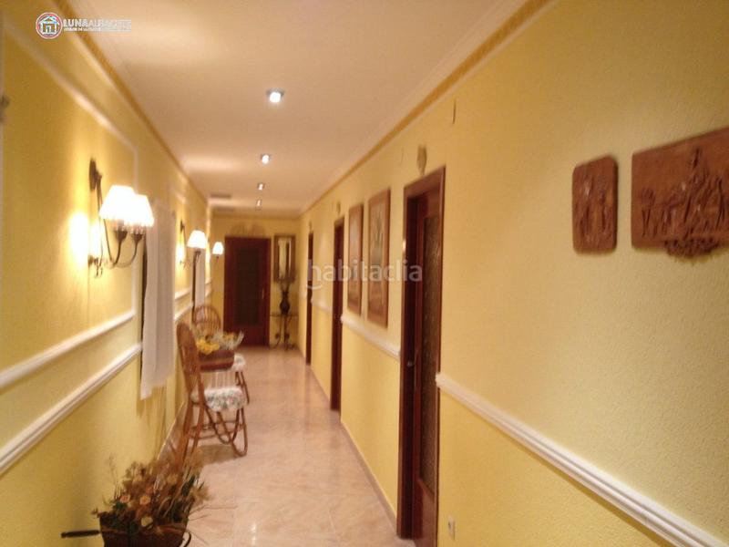 Foto d1b0ec15-ba78-4369-94d0-314d95a9e4df. Chalet con riscaldamento piscina in Estación Albacete