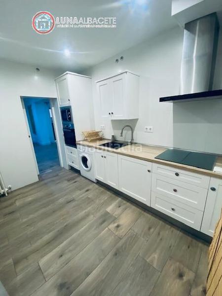 Foto a4862d54-d1af-42d0-a985-3114541dbc38. Lloguer apartament amb calefacció a Centro Albacete