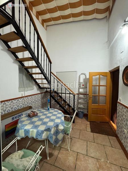 Foto 4f678156-8c23-4afe-bceb-c9d52893c09e. Casa adossada a Navas de Jorquera