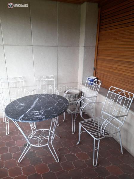 Foto b3ebd0b3-0043-412f-89b3-7fd63979daa6. Piso  en venta en parque sur, 6 dormitorios. en Albacete