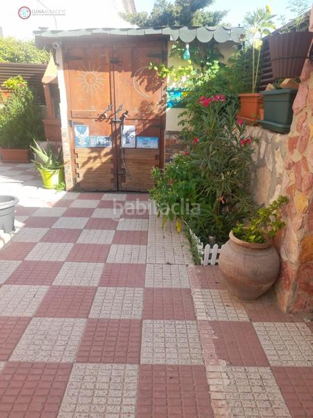 Foto 380fe14b-c9c6-41b3-a8a8-25b6561dd300. Chalet  en venta en feria, 4 dormitorios. en Albacete