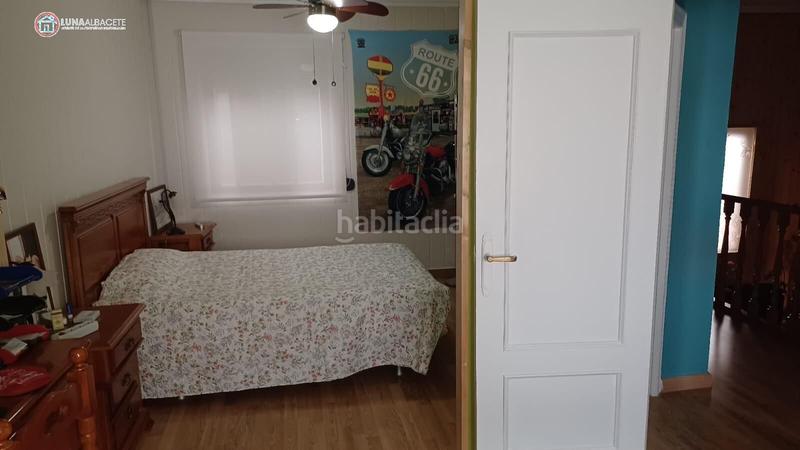 Foto a2227560-7b05-4912-b4d9-3a9694cf57f9. Chalet  en venta en feria, 4 dormitorios. en Albacete