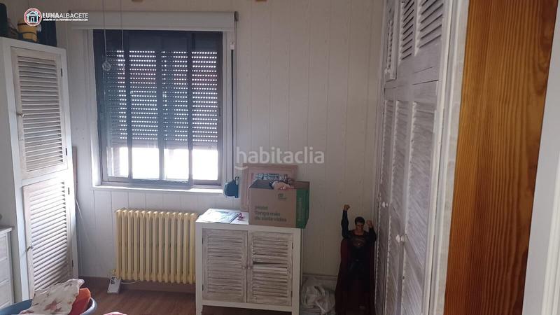 Foto df28e554-951a-4e93-bdad-ddcb278a1ead. Chalet  en venta en feria, 4 dormitorios. en Albacete