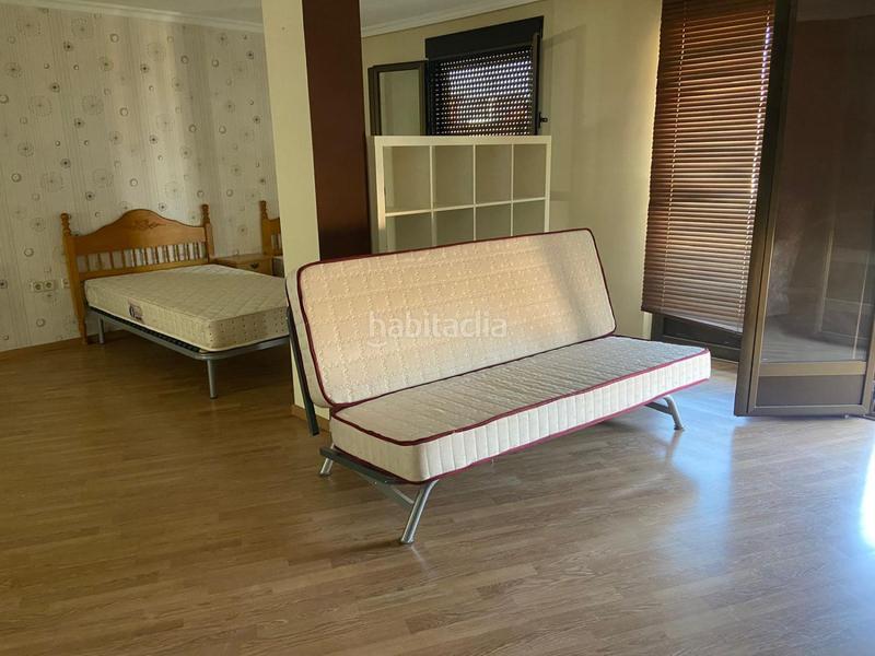 Foto d4c73d67-235c-4607-af9e-67f6a9be1989. Alquiler loft  en alquiler en santa teresa, 1 dormitorio. en Albacete